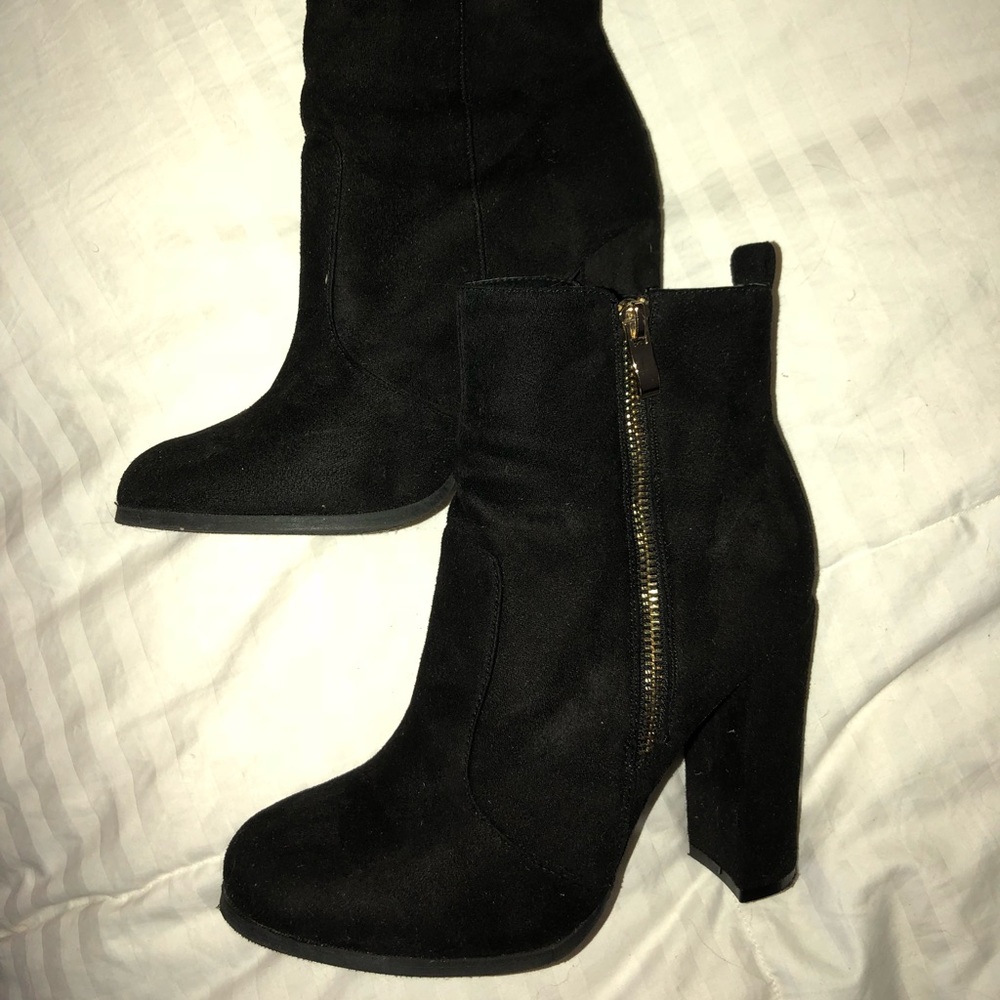 black booties